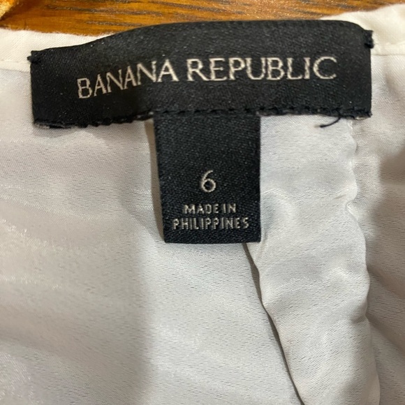 Banana Republic Black & White Crochet Boho Modern Mini Skirt size 6 - Picture 4 of 5